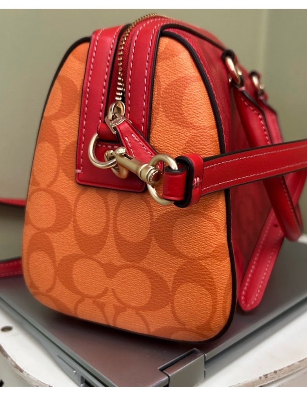 Coach Miami Red Signature Dome Satchel with Gold Hardware - Picture 5 of 8